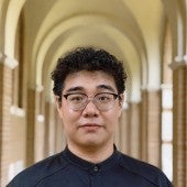  Renlong Wang headshot